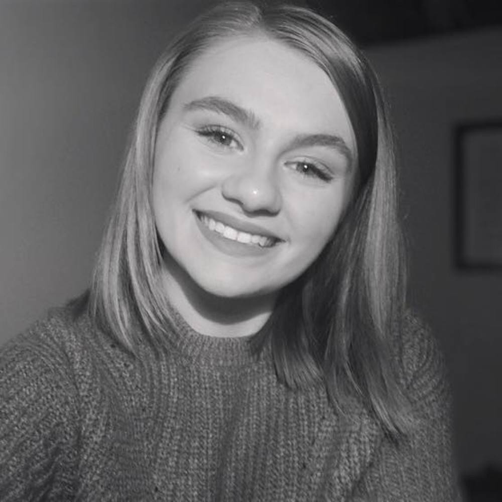 Meet your Posher, Lilly